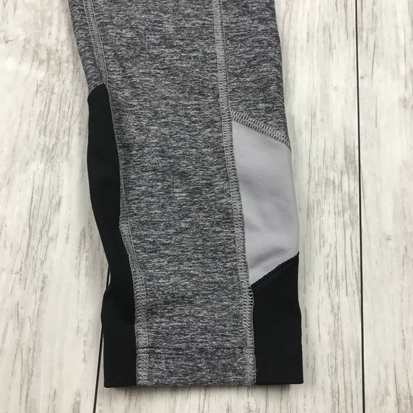 PINK Yoga Victoria’s Secret  Leggings - Picture 6 of 7